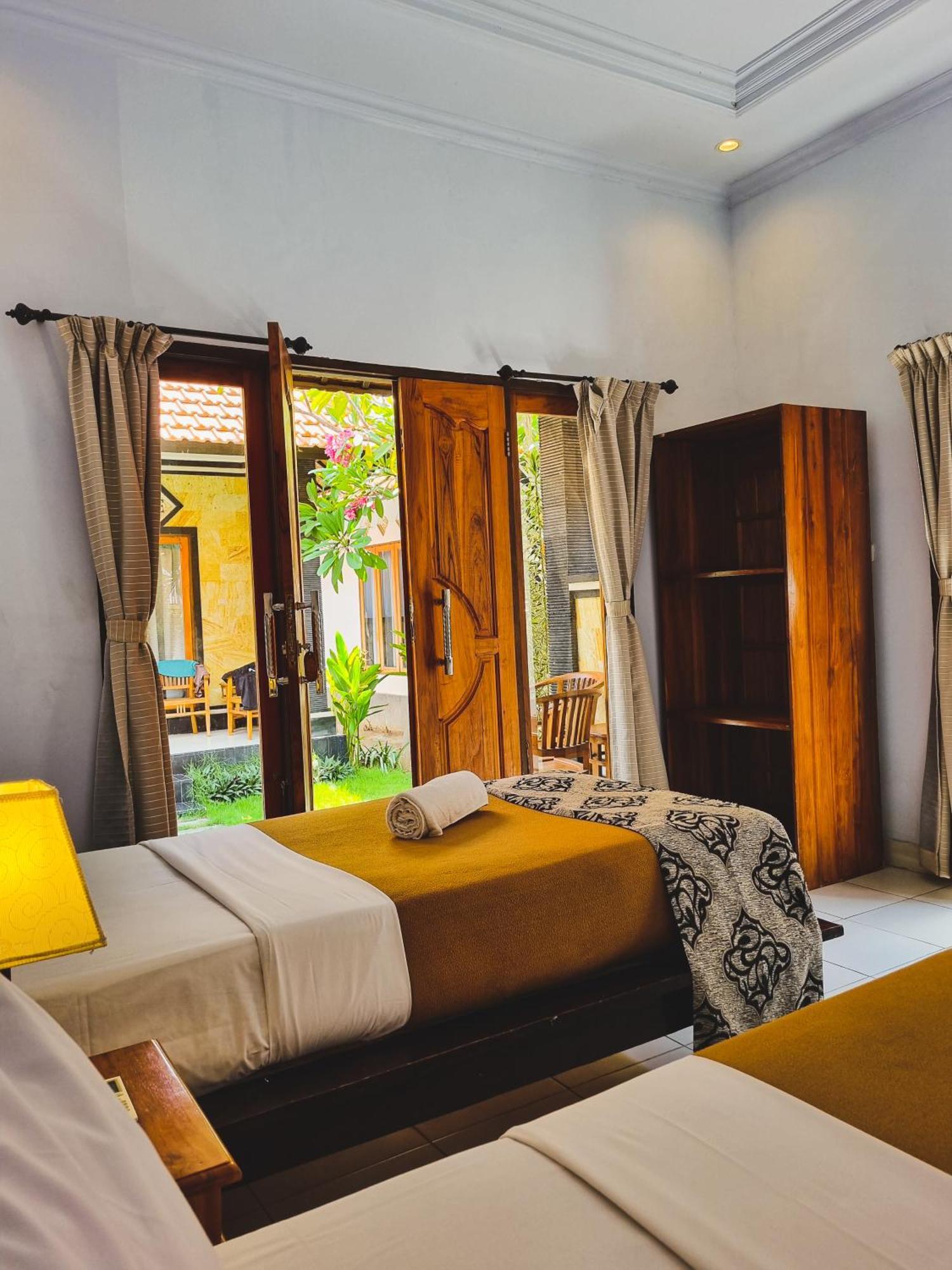 Hokita Home Stay Nusa Lembongan  Bagian luar foto